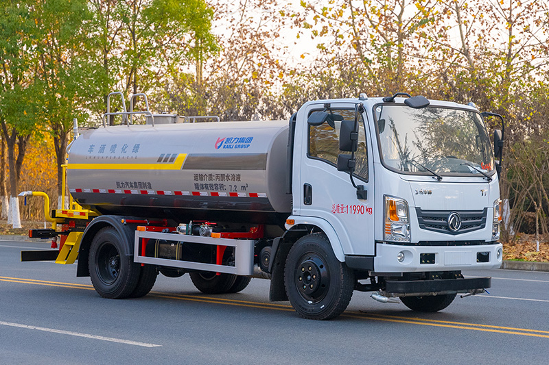 华神T1洒水车 9.3方