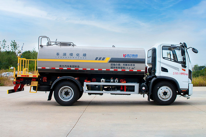 华神T3洒水车 9.3方