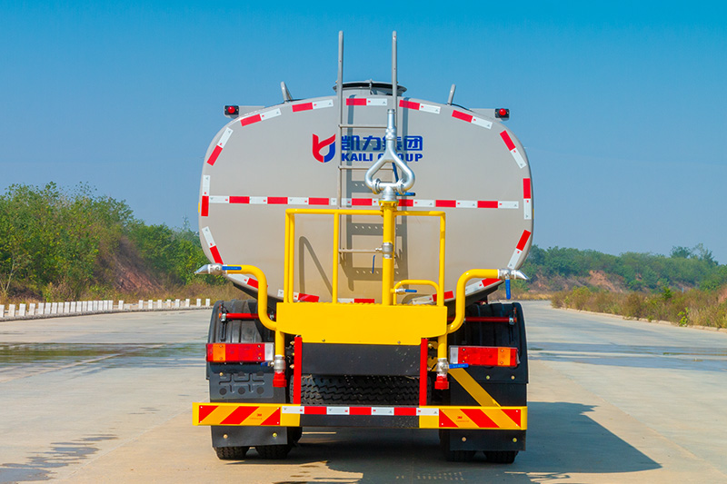 华神T5 后双桥洒水车 22方
